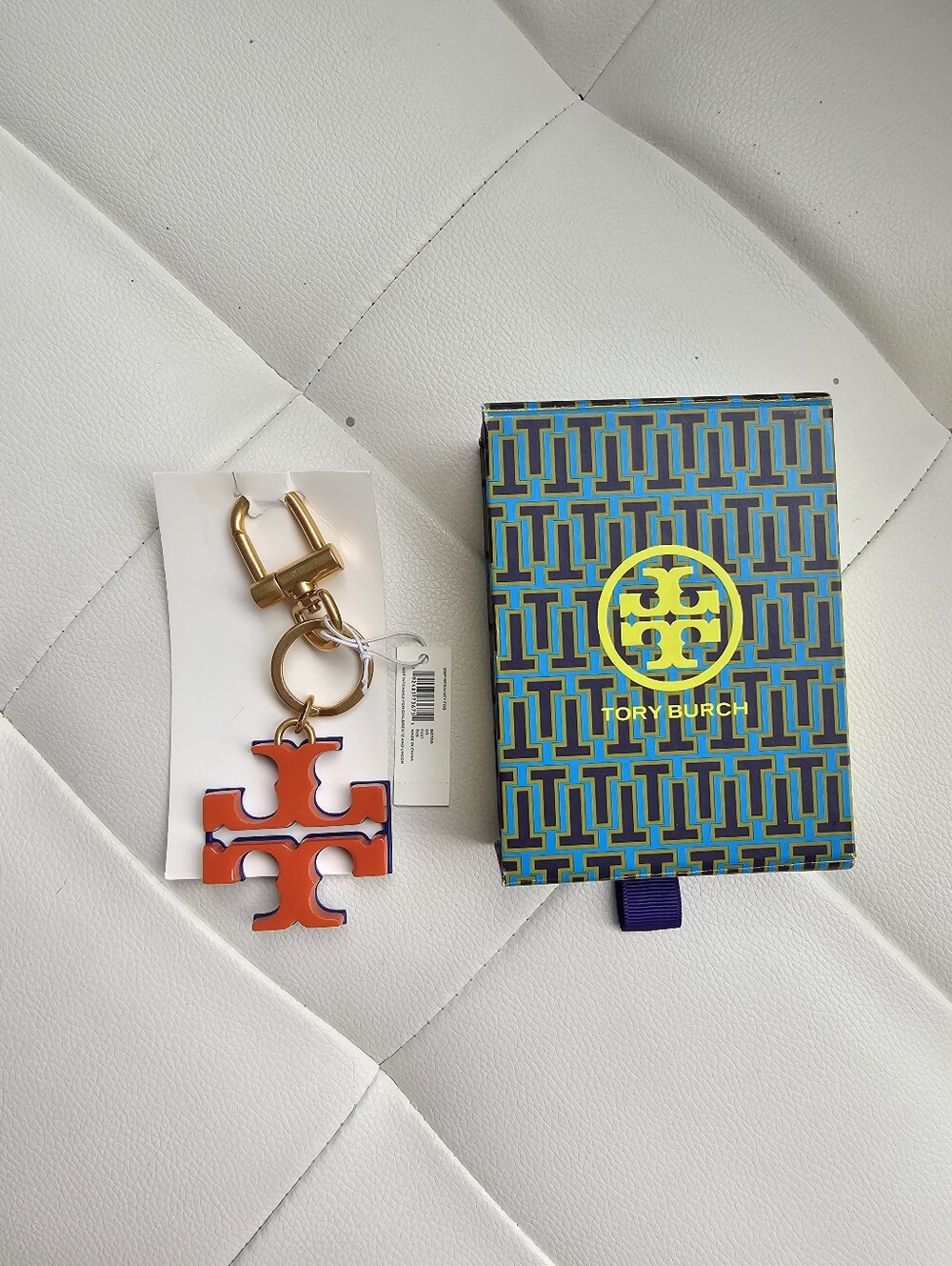 BNWT Authentic Tory Burch Orange and Navy Key Holder Charm with Gold Hardwarent